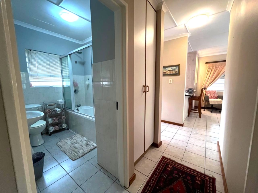 2 Bedroom Property for Sale in Abbotsford Eastern Cape